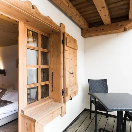 Les De La Griyotire Hotel 3*