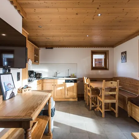 Les De La Griyotire Hotel